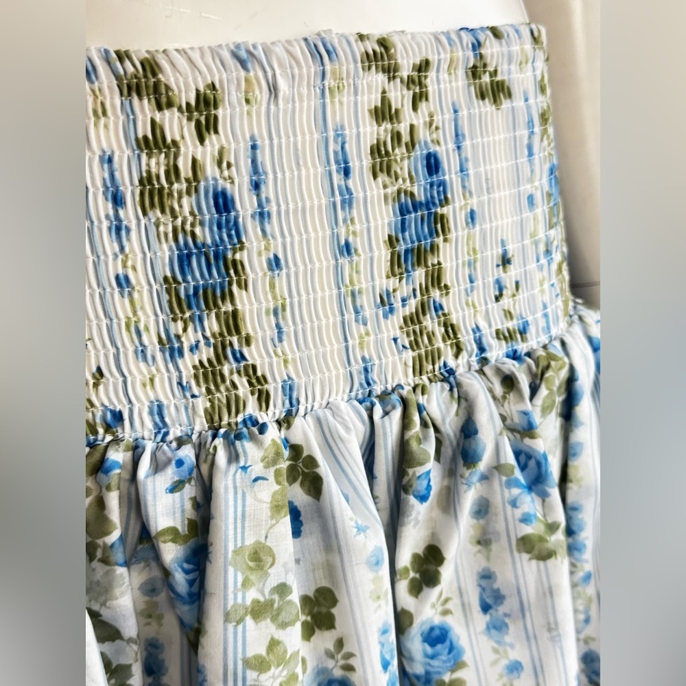 MABLE Coquette Blue Floral Set of blouses and skirt Size Small - Picture 12 of 15